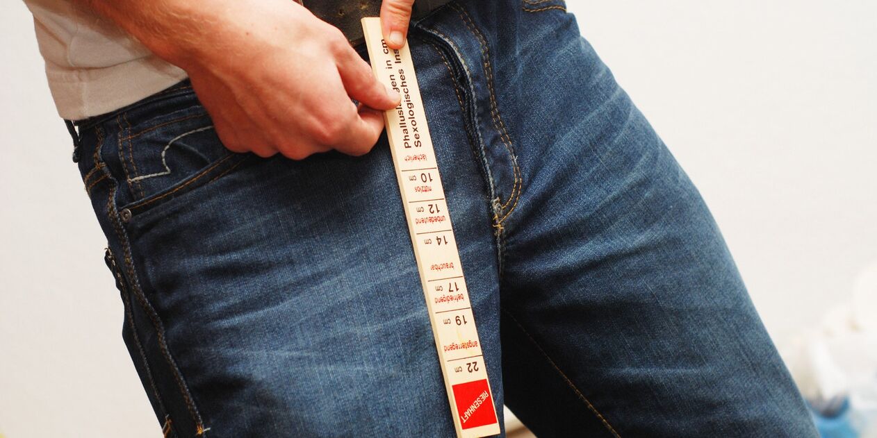 A man counts the duration of his member